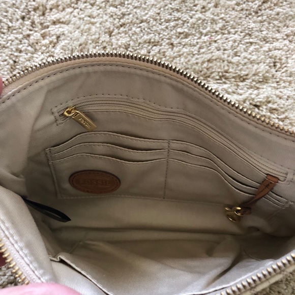 Fossil purse - Picture 3 of 8